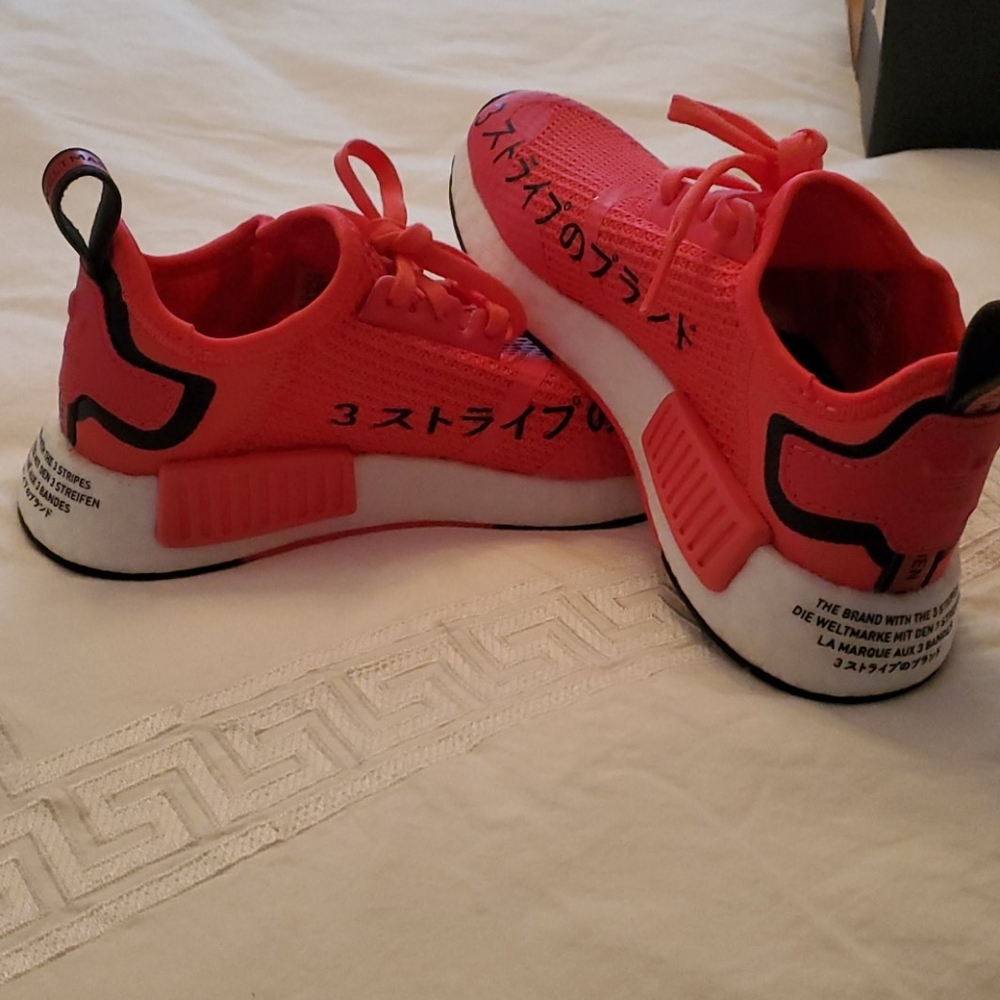 New Adidas gym shoes